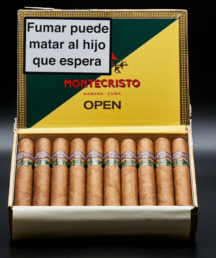 Montecristo-open-master-201-700x837