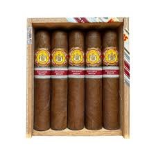 El Rey del Mundo Choix du Roi RE Benelux 2016 regional edition Cuban cigar featuring exclusive Benelux release, handcrafted with aged tobacco and presented in a limited production box.