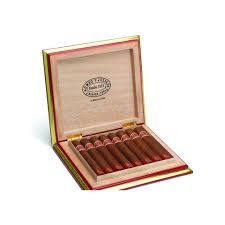 Romeo y Julieta Maravillas Year of the Rat 2020 box of 25 limited edition Cuban cigars handcrafted with aged tobacco leaves, offering a smooth and rich smoking experience.