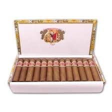 Romeo y Julieta Petit Royales box of 25 premium Cuban cigars handcrafted with aged tobacco leaves, offering a smooth draw and balanced medium-bodied smoking experience.